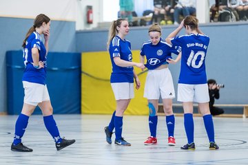 Bild 75 - F Loewinnen Hallen Cup